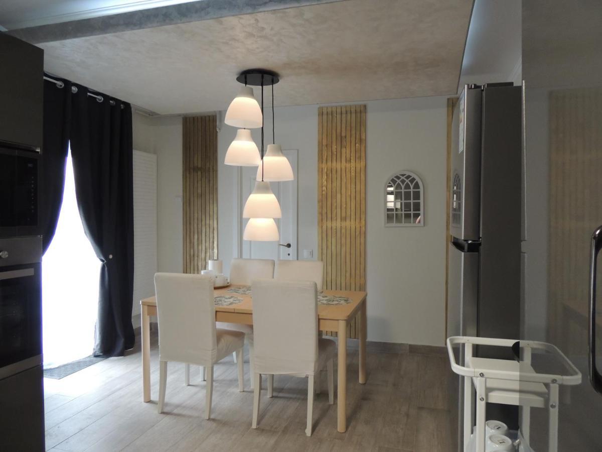 Hotel Blue Sky House Balotesti Zewnętrze zdjęcie
